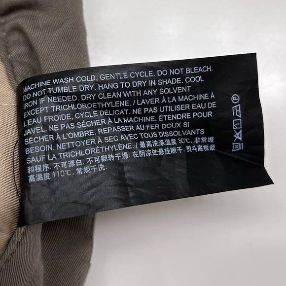 Theory Carrot Trouser. Size 6. - Picture 2 of 5